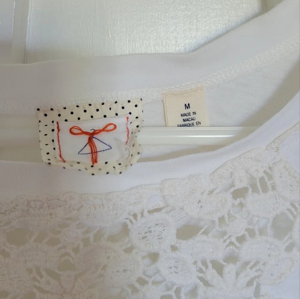 Anthropologie White Short-Sleeve Tee with Crochet Yoke - Picture 2 of 5